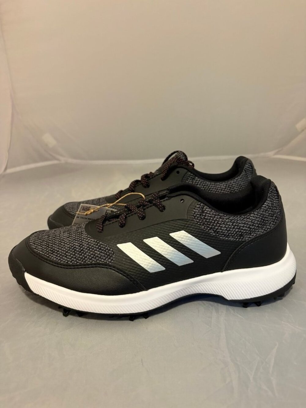Adidas W Tech Response 2.0 black golf shoes women’s size 7.5 FW6322
